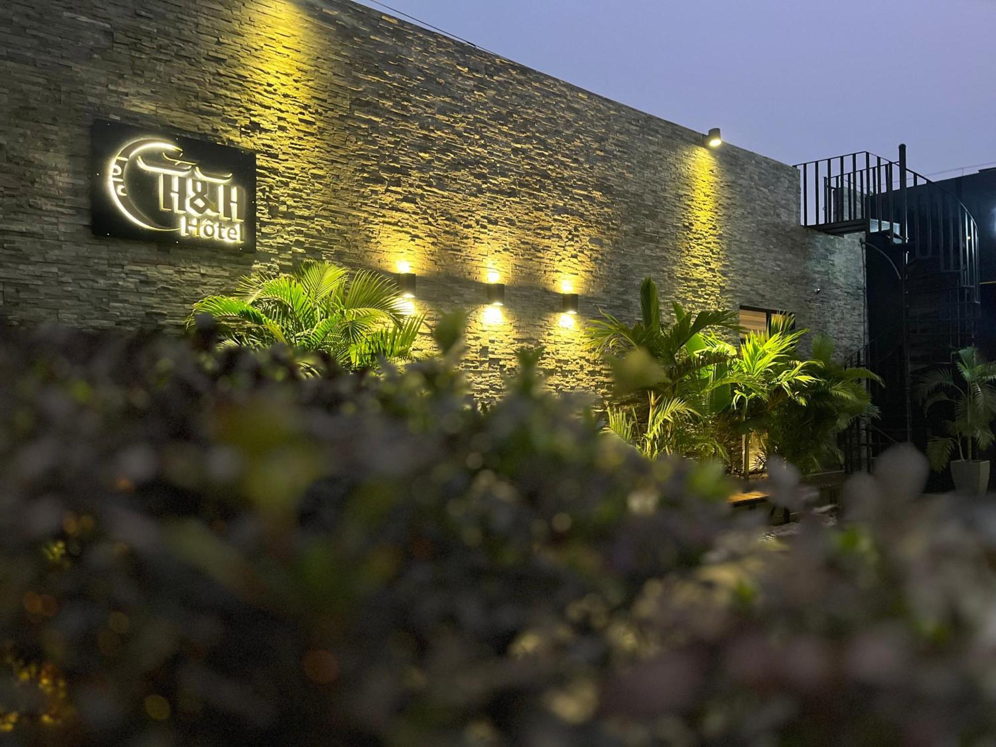 H&H Hotel Kinshasa Exterior foto