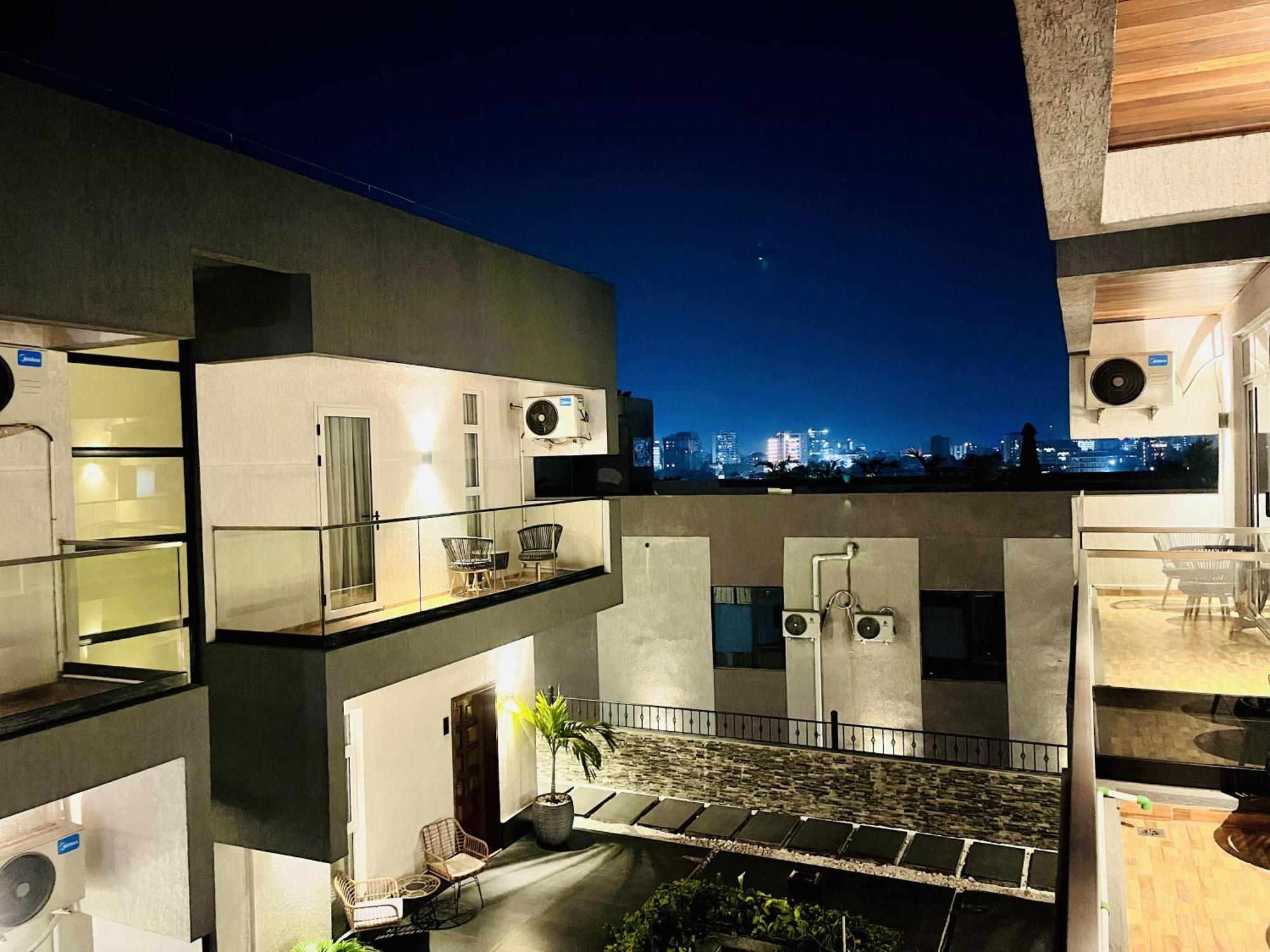 H&H Hotel Kinshasa Exterior foto